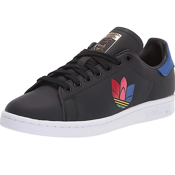 adidas Shoes - NWT ADIDAS Stan Smith Black Original Sneakers